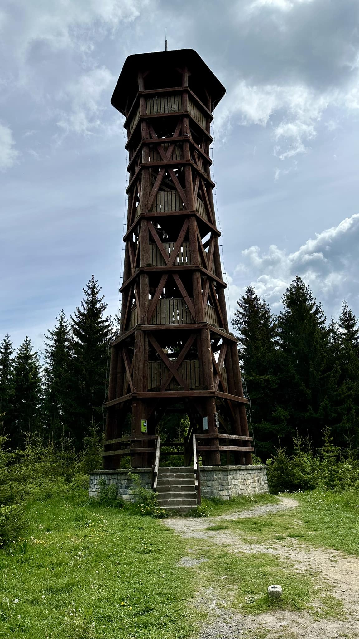 44. rozhledna Miloňová