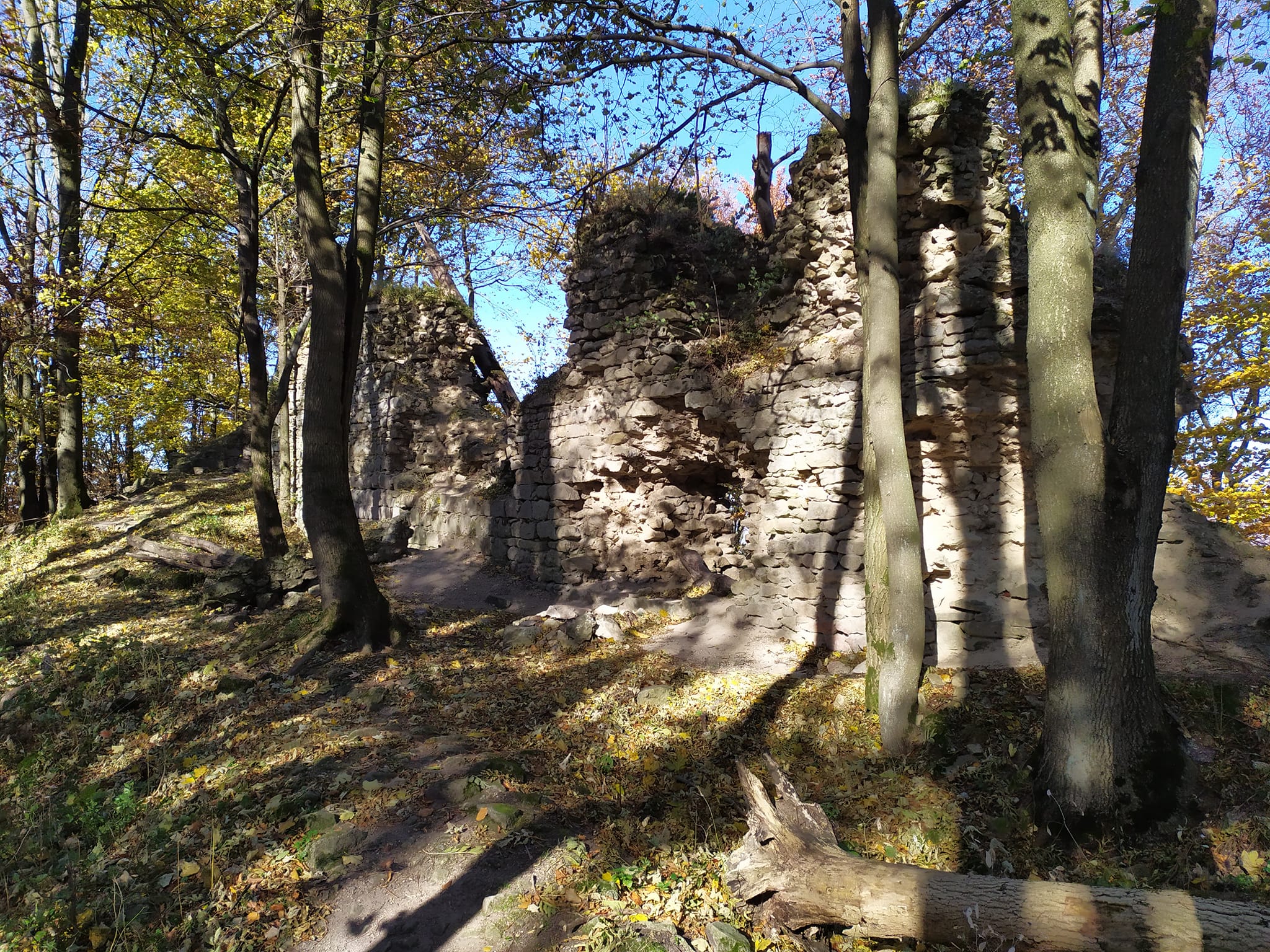 11. Hostýn – zřícenina hradu Obřany